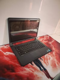 لابتوب لمس • Core i5 جيل٤ • رام ٨ جيجا