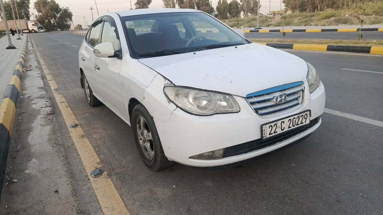 النترا موديل 2011 خليجي رقم أربيل سنويه ورقم جديد بيه 3 قطع صبغ
تخم تاير حداديه تبريد ثلج كله جديد 
مكان واسط العزيزيه السعر 79
***********

