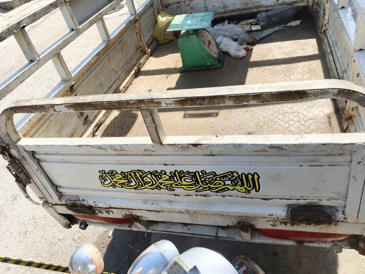 سلام عليكم اخوان ستوتة ام طير موديل 16 جنولية مدفوع كمرك كبلل ترقم ستوتة كاملة من كلشي اي نقص  ما بيها كهربايات كلهن شغلات زوج تايرات جدد ما صار اسوع من شادهن شاهد الله كاربيتر جديدة مال ستوتة البلاية XF نكرة سلف سعرها 825 مكاني شهربان حي المعلمين نقص الوحيد الي بيها من هي باردة تطفى بس من تحمة المكينة لا بعد توكل اعتقد بيه كوين ***********
