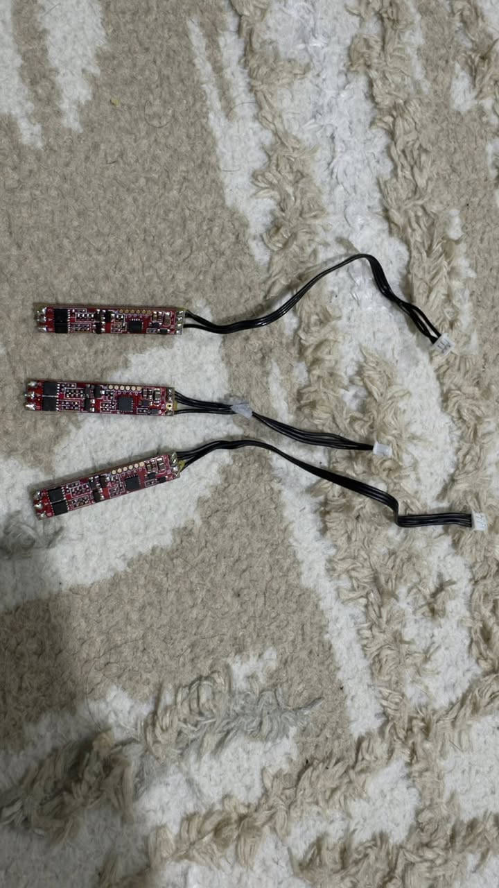 غراض درون للبيع اي شيء تحتاج راسلني وبل خدمه كلهم شرط الفحص


**إذا كنت صاحب هذا الإعلان وتريد حذفه لأي سبب، رجاءا أرسل رسالة إلى الدعم الفني**