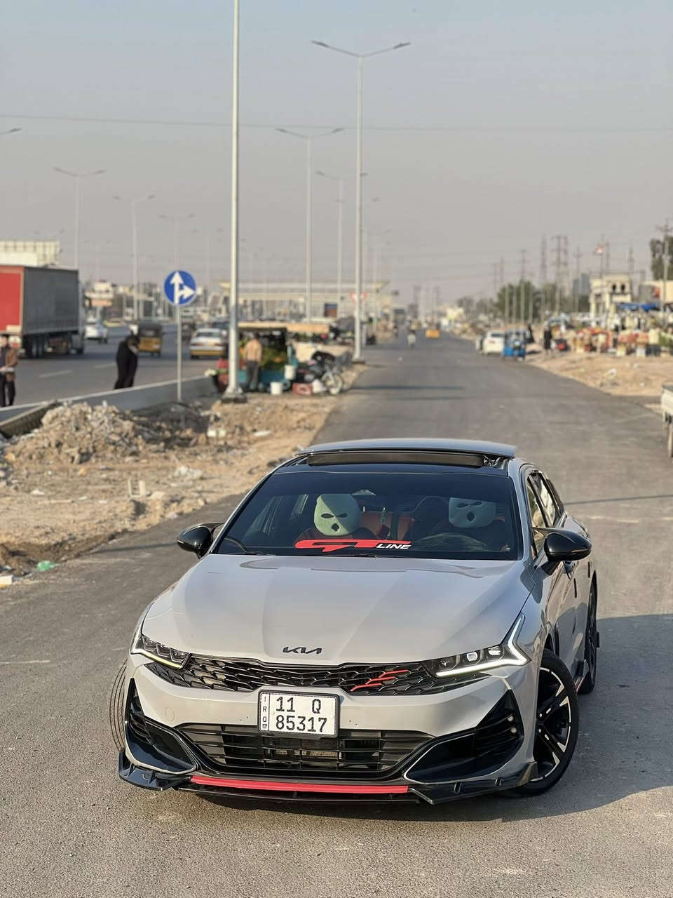 ا السلام عليكم شباب
k5جيتي لاين
موديل 23
رقم بغداد بّــ اسمي 
محرك 1600 تيربو
ماشيه 66 ميل وقابل للزياده
مواصفات الجيتي لاين معروفه
 داخل احمر
بنوراما
كشنات جلد
بصمه ابواب وتشغل+ تشغل عن بعد
رادار امامي (نقص)
وخلفي 
وجوانب
حادث السياره جاملغ سكن مبدل ومصبوغ
وشبرين بلبنيد معدل وداير البنيد مصبوغ
بدون ايرباك وبدون دواخل 
بيها ملاحضتين هنا صارن يمي بّــ العراق
اصبع بّــ الجاملغ مال السايق وعدلت pdr
وعلى كد اربع اصابع بّــ الجنطه هم عدلتهن pdr
وعندي تصوير قبل وبعد التعديل
السياره جاهزه ومابيها نقص اي شي 
مكان السياره بغداد / الشعب
سعرها 190 وبيها مجال 
شوف واقتنع واني بّــ الخدمه
هـ ***********
