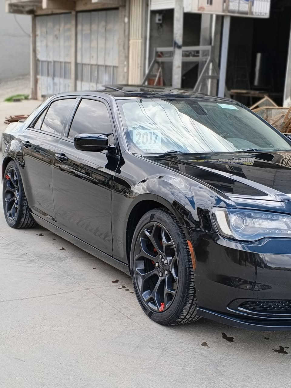 ئۆباما 2016 بڕاوە لۆک ناو پاکەت
مواسەفات C فولی ناوکرێمی بیلاد
100mile ڕۆیشتوە
پانۆڕاما
چوارکوشین ساردوگەرم
سەماعە Al pine
کوشین کارەبایی و غەزن
سوکان هیتەر
شاشە کارپلەی ئەندرۆید
سوکان کارەبایی
هەموی کراوە بە S
ویل و تایەی 20 S
گێڕو مەکینەو هەموو شتی بەشەرت بێ دەعم و لێدراو سەقف و کەڤەر گۆڕاو بەشەرت سەیارەکە هەموو شتی وەک شوشەیە بێ شوخت و چاڵ...
***********
***********
