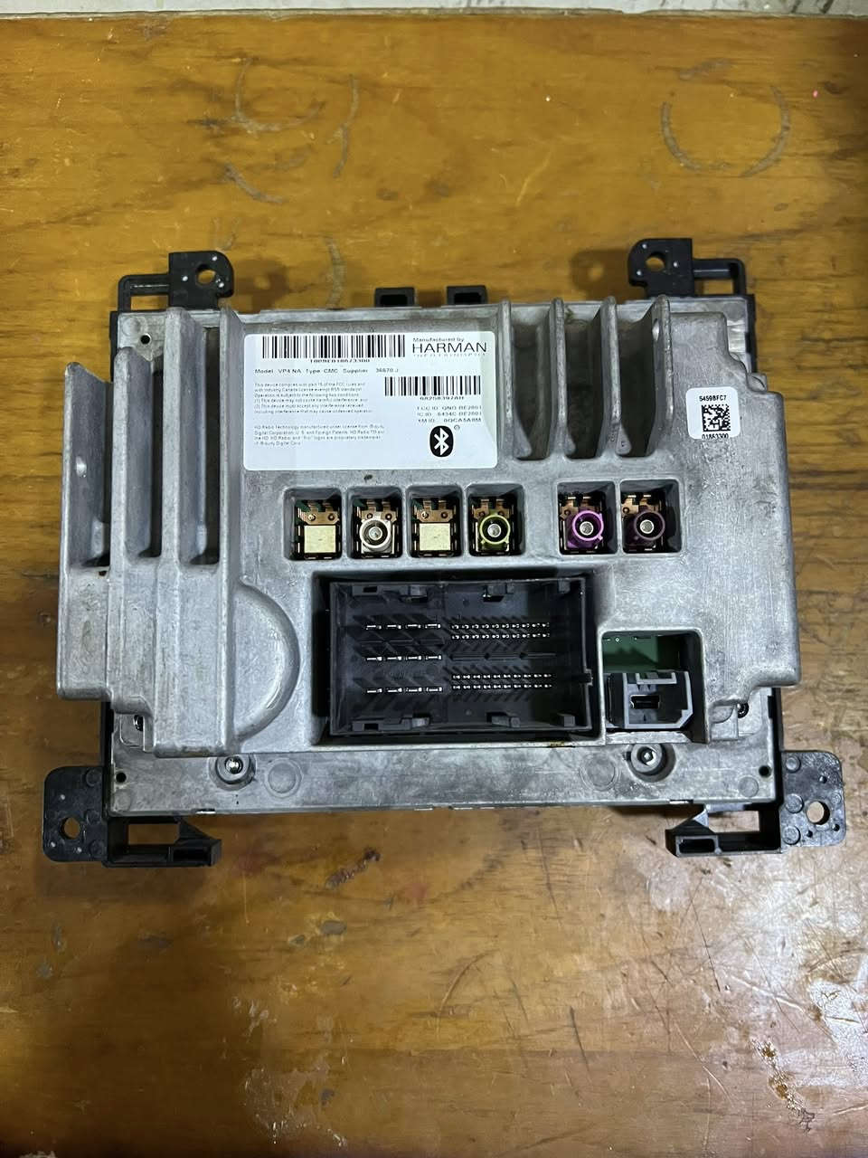 ‏للبيع شاشةجارجر 2017 أصل سعر 200 هاتف ***********متوفروتساب واتصال
