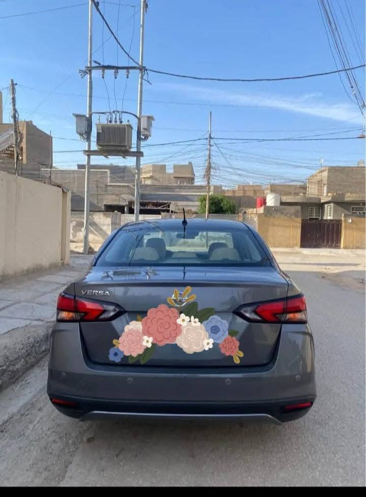 السلام عليكم نيسان فيرسا موديل 2020 رقم بغداد
سياره بسمي رقم أنكليزي حادثها موضح بالسونار سياره خير من الله مكينه كير كفاله تبريد ثلج صدر جديد مبدل 
السعر المطلوب،95بيها مجال بسيط 
ترهم مراوس حسب القناعه 
*********** متواجب ع الفيس واتساب مكاني بابل الأسكندريه
