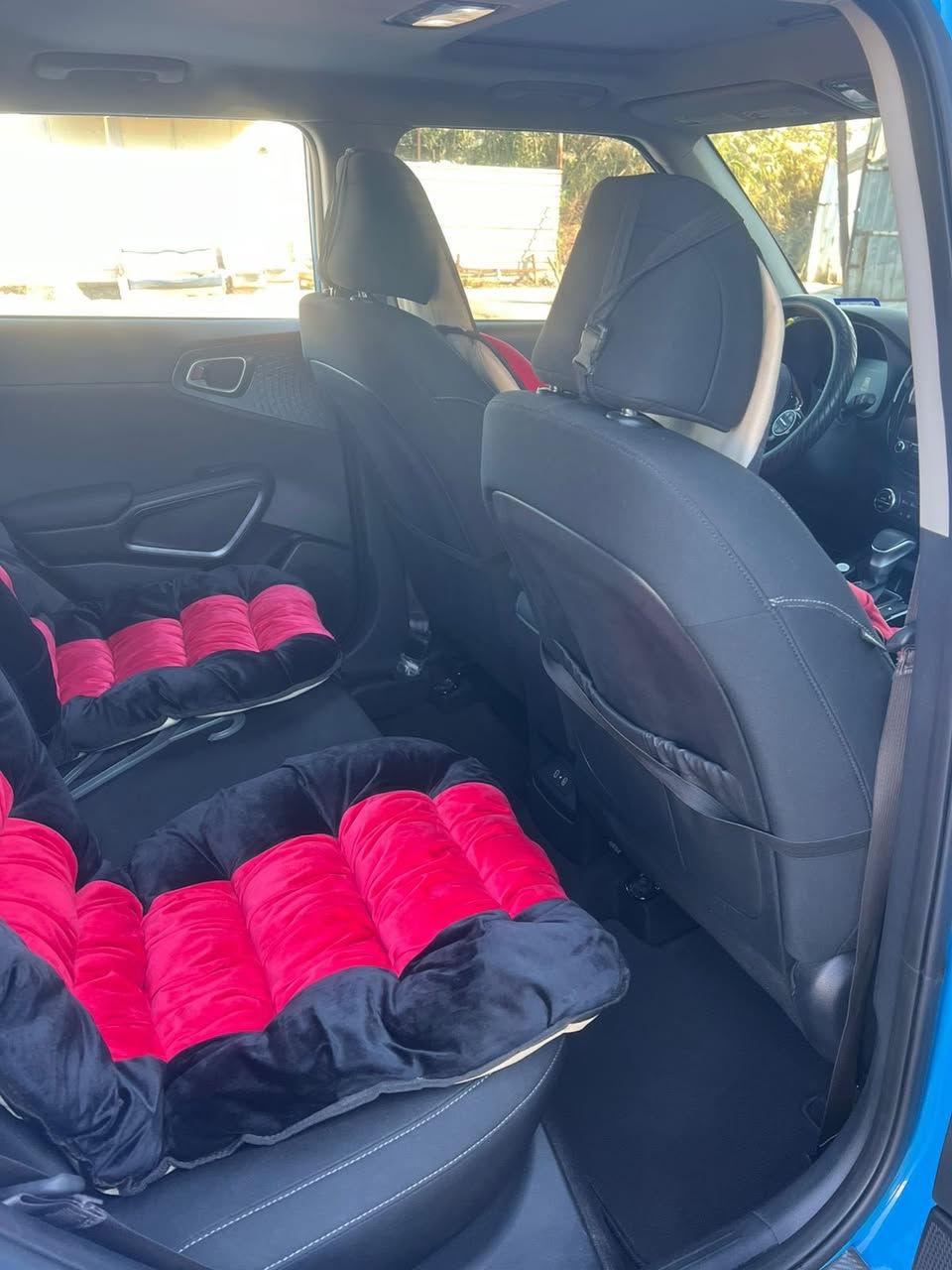 صول موديل 2023وارد امريكي فول موصفات Ex1/1سياره ماشيه 21900 امبدل بيها بس جاملخ وباب ومصبوغات نفس اللون سياره ما شالله جديده وبيها معاملة رقم 
رقم الهاتف ***********
