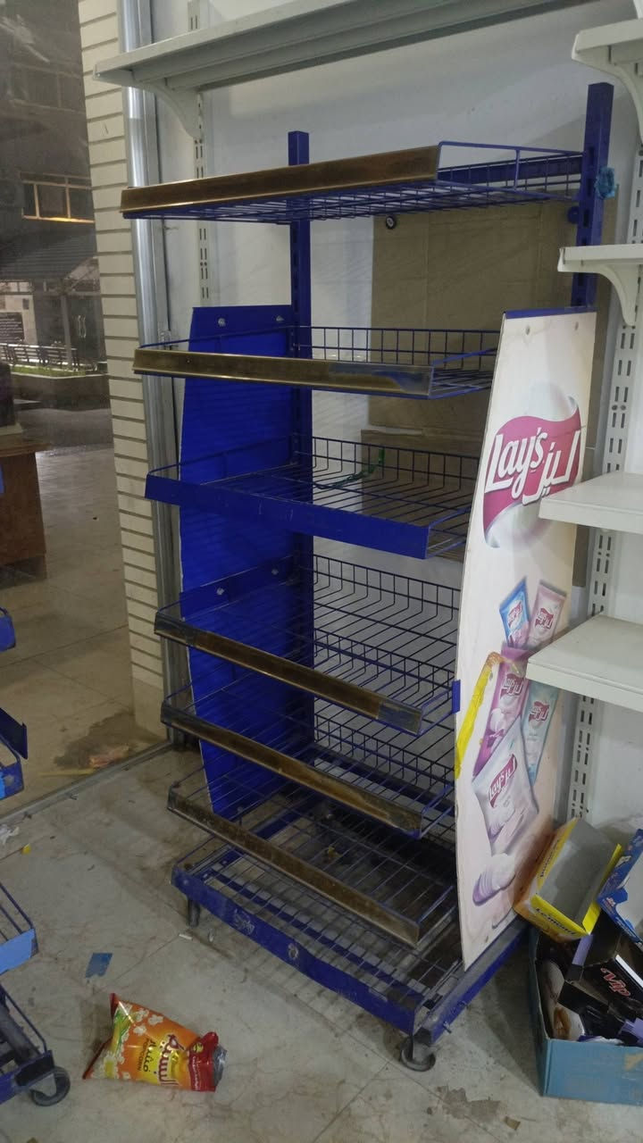 سلام عليكم غراض محل للبيع جدد
ميز جام خانه العدد2
سلات جبس العدد3 كارتونيه وسلات
الرفوف العدد15
الاستفسار اتصل ***********
