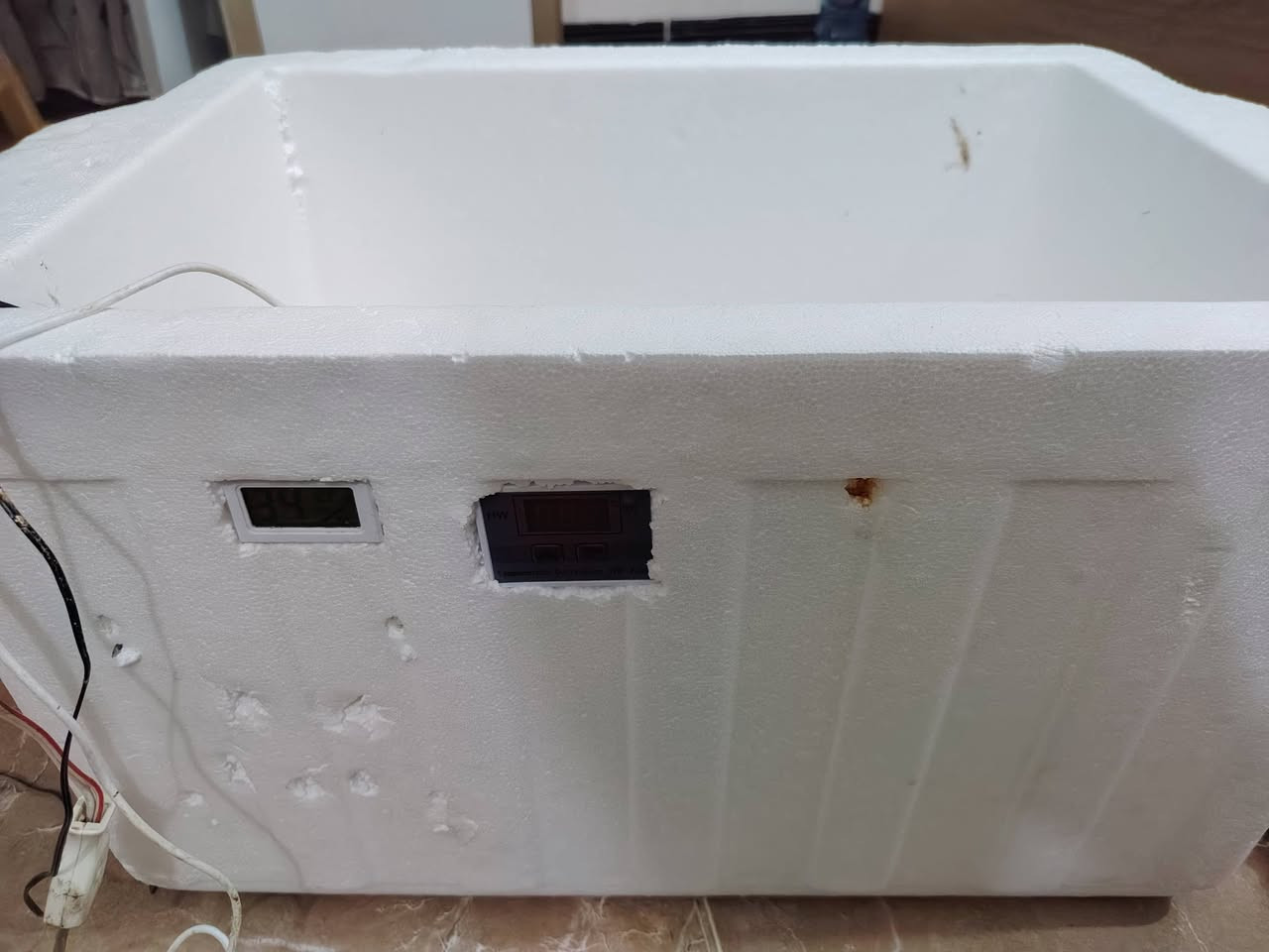 سلام عليكم
متاح فقاسه فلين  ٦٠ بيضه  التفقيس بيض الدجاج وجميع انواع الطيور تقليب يدوي سعرها ٤٥ وبيه مجال مكاني حله ورديه خارج مستشفى الكفيل على الشارع العام

للاستفسار خاص او اتصال على الرقم او واتساب

***********
