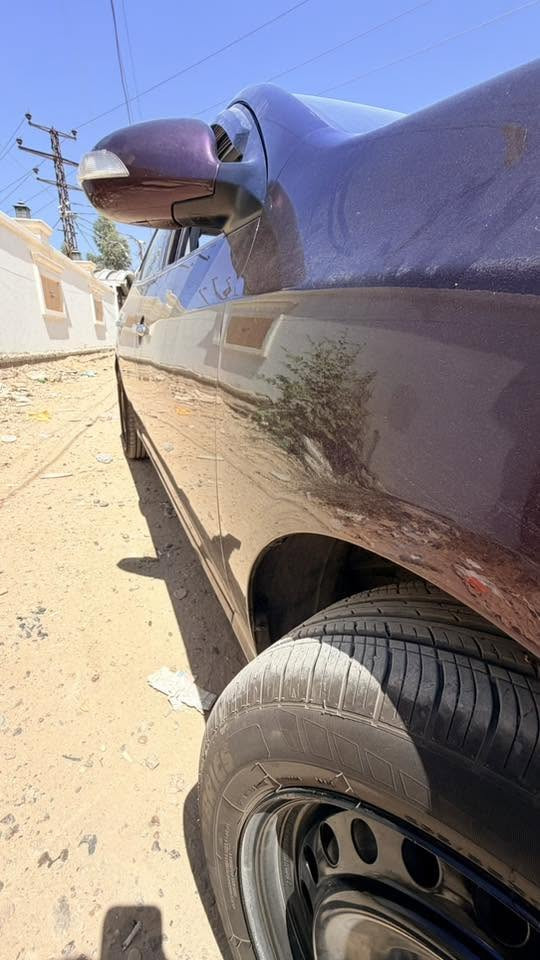 سلام عليكم النترا لبيع او مراوس موديل 11 خليجي مصبوغه حزام بدون ضربه بس طخه بل بدنه خفيفه فقط كير مكينه تبريد خير من الله مكينه 1600 تخم تايرات كله جديد صبغ وياله حراري مأطور ستيرن جديد بجم مصري جديد صبغ دعاميات امامي خلفي جديد وعندي صور سياره قبل لا تنصبغ السعر 90 و كلشي اكو بل سوك مكان سياره بغداد البياع رقم *********** شراي ينتصل و ل مو شراي رجاء لا ينصل هاي تفاصيل قريها زين و انتصل بيك خير ودلل و اني خادم ل طيبين
