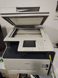 جهاز استنساخ وطالعه وسكنر كانون ليزري MF628cW بحاله ممتازه استخدام شخص...