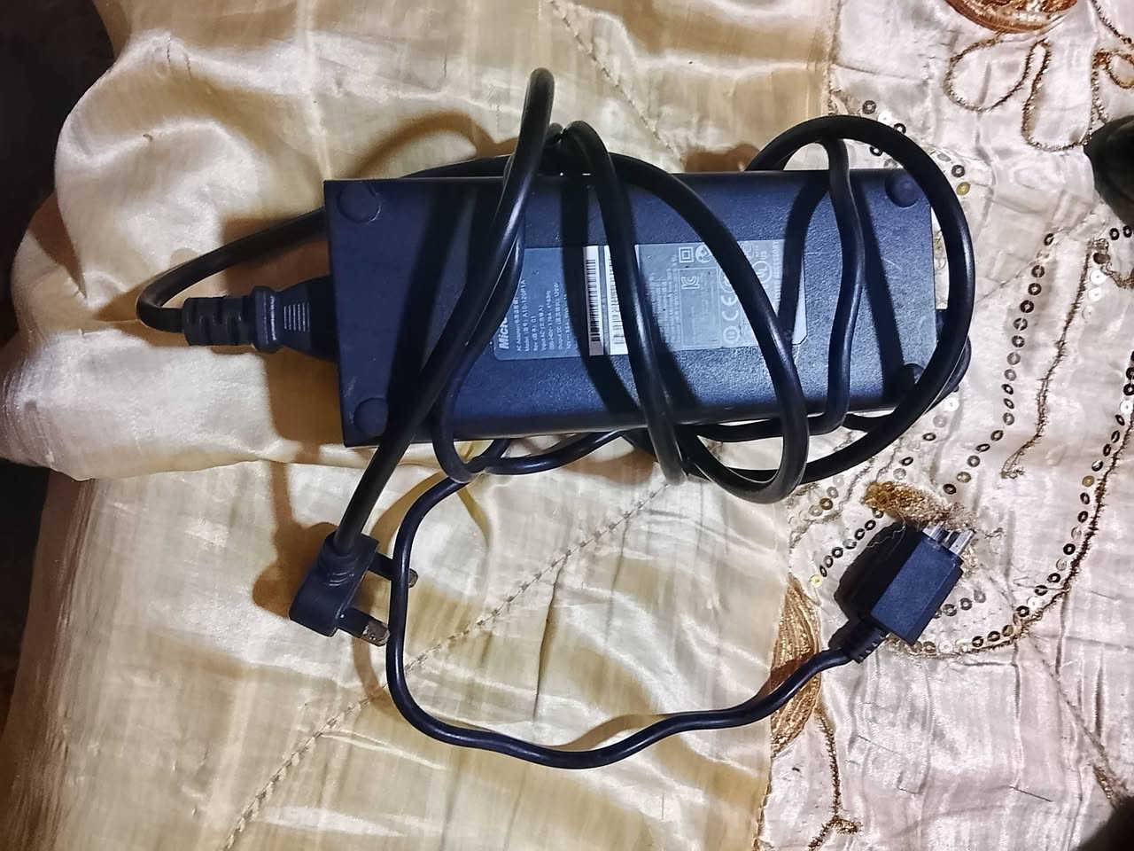 بلي اكس بوكس 360 والسعر 120 وبي مجال موصل جانب الايمن تل الرمان


**إذا كنت صاحب هذا الإعلان وتريد حذفه لأي سبب، رجاءا أرسل رسالة إلى الدعم الفني**