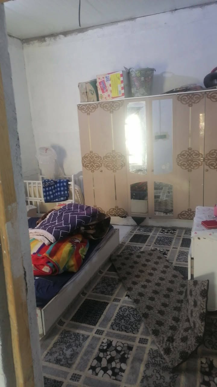 ٥٠ متر طابقين غرفتين صاله عدد ثنين
بناء حديث صب كونكريت
مقابل قريه الغدير شارع المطحنه خلف الصيدليه رابع فرع قريب ع الشارع العام
سند ٢٥ مرقم بس تقدم معامله بسم المشتري جاهز التطويب
يرهم نقد او اقصاد
سعر النقد ٣٠
سعر الاقصاد ٣٣ مقدمه ٢٠ والشهر ٥٠٠
***********
