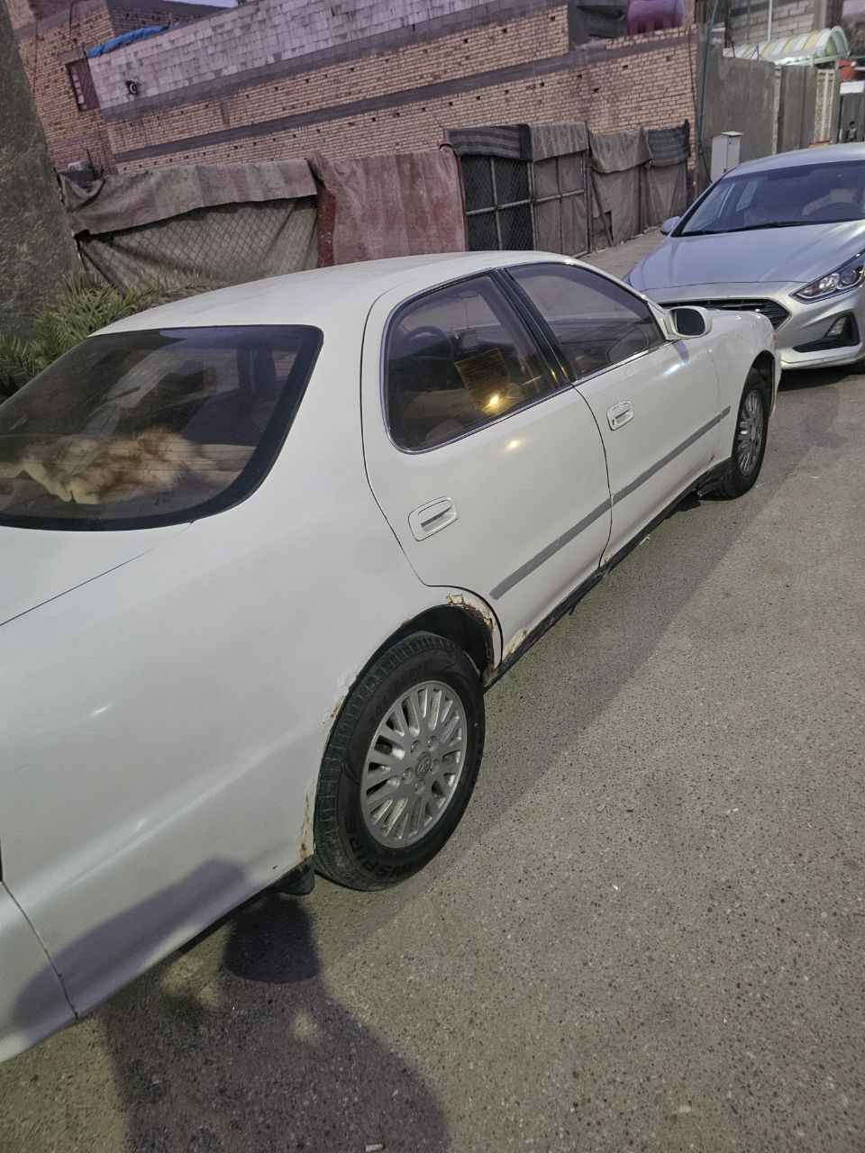 السلام عليكم 
كرسته للبيع مديل 2000 السياره بيه كازكيت 
مصبوغه جماليه بدون حادث و مسستمه 
(مكلف بل نشر) 
رقم راعيه ***********
العنوان البصره Singapore
