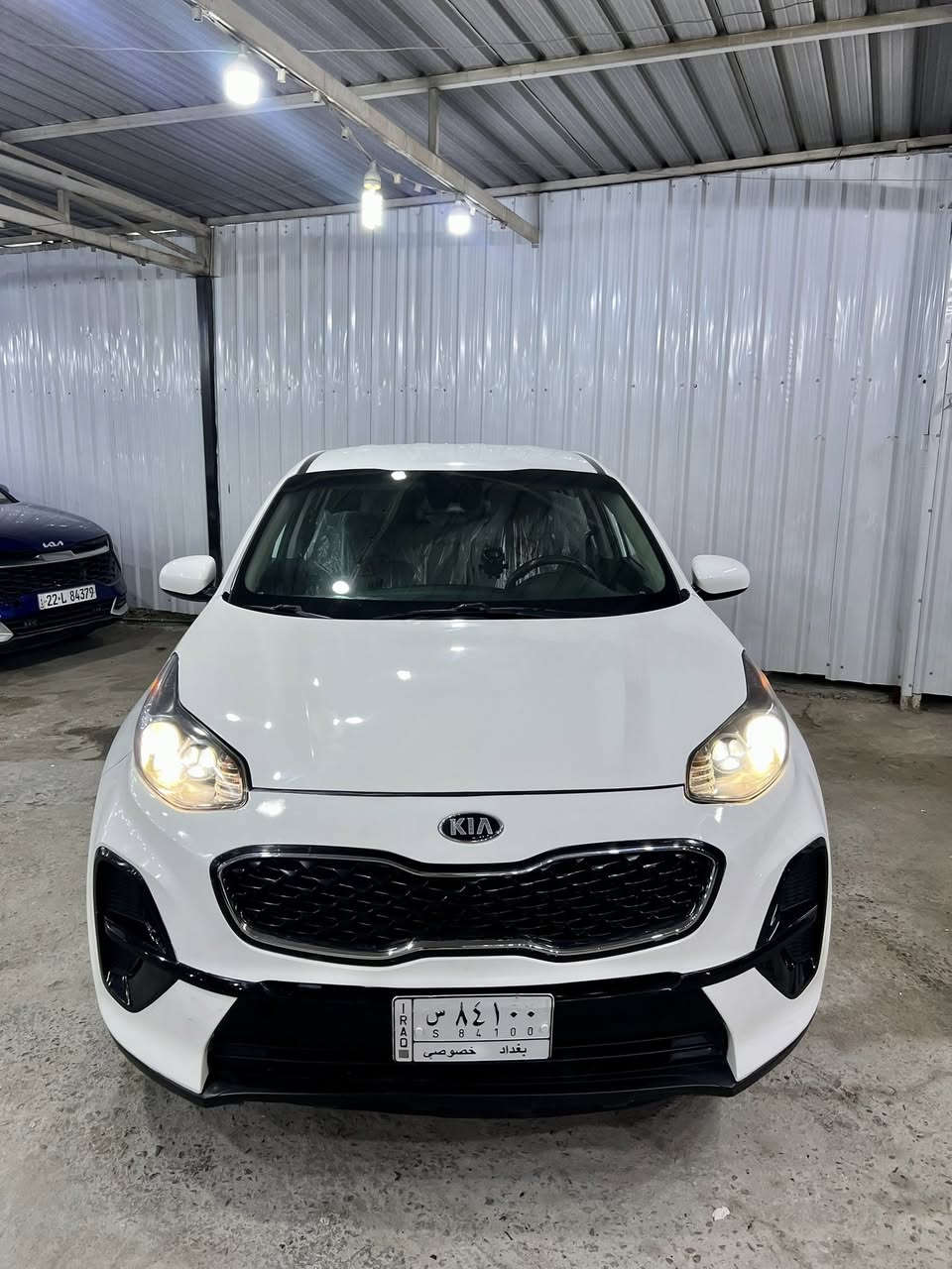 سلام عليكم 
كيا سبورتج /2021 
السعر / 168 وبيه مجال 
شكل جديد / أمريكي 
ماشيه / 62 
موصفات :نص فول 
حادثه / بنيد حلوه حادثه 
سياره بعد احلى من الصور جاهزه 
بغداد : طوبجي 📍
اني مكلف ب النشر 📍
***********
