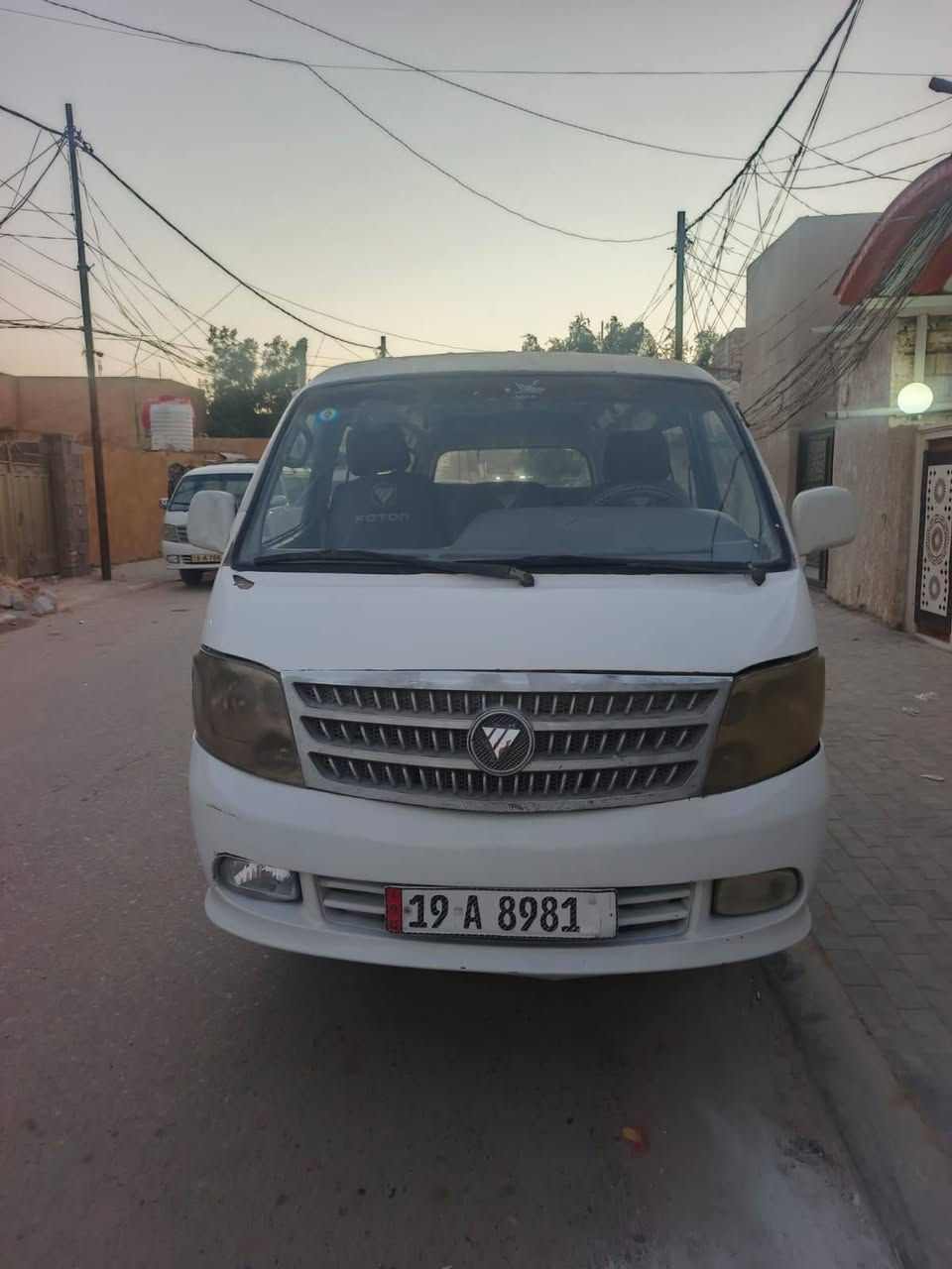 سلام عليكم فاتون الفين 10 مكينه وكير وكسن مكفولات رقم كربلاء بسمي مامطلوبه الف مداور مباشرسياره مصبوغه عام سعر 35  كان سياره كربلاء  رقم لهاتف ***********
