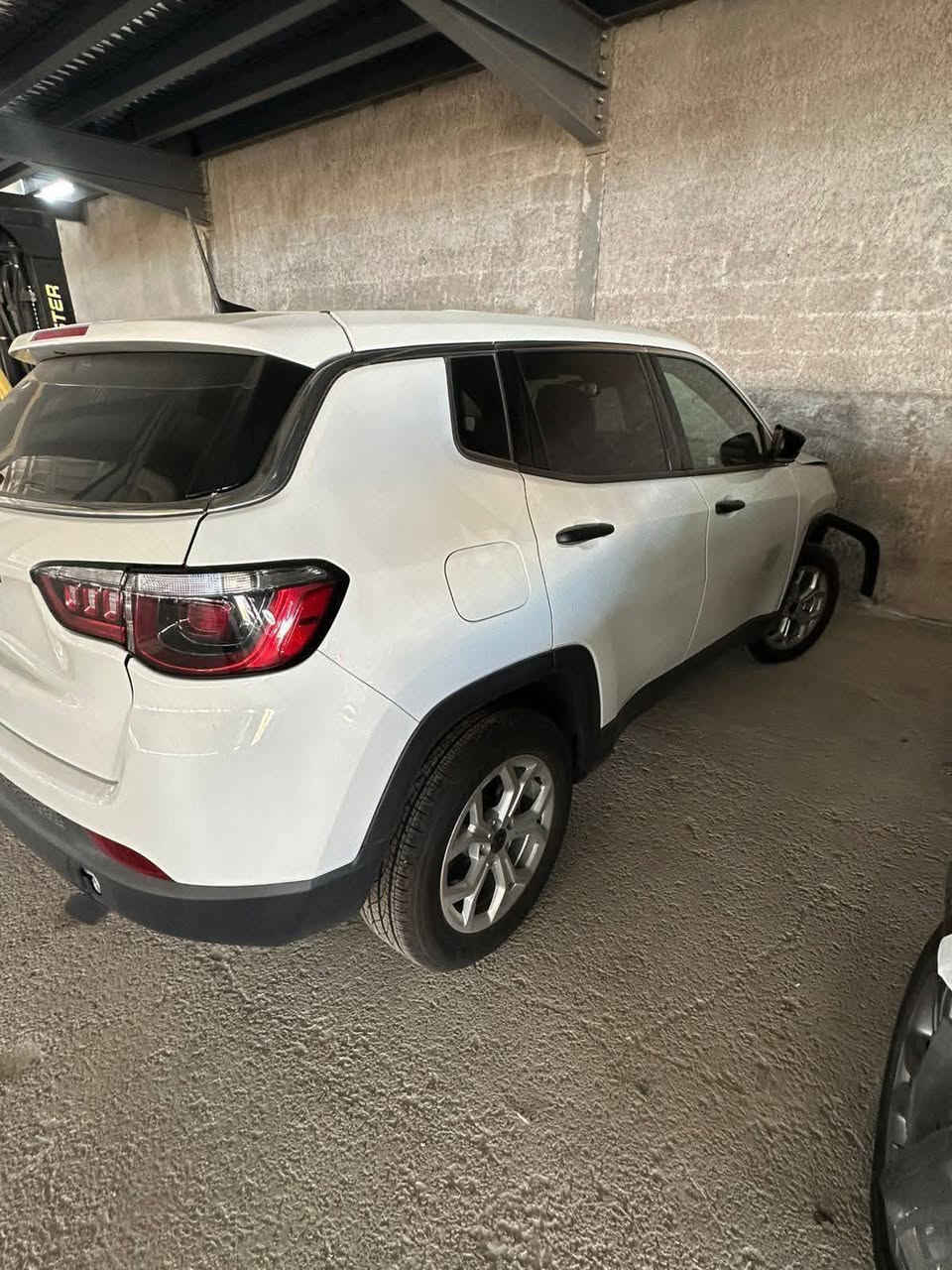 السلام عليكم جيب كومباس 2025
للبيع 
اي استفسار لاتصال ***********

السعر خاص
