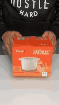 🔥 قدر Huiran الكهربائي 1.5 لتر 🔥
طبخك اليومي صار أسهل 👌
🍲 يطبخ، يسلق، يسوي شوربة.
⚡ 450 واط – اقتصادي بالكهرباء
📏 حجم عملي للاستخدام اليومي
🎒 مثالي للبيت، الطلاب، الدوام والسفر
✨ جهاز واحد… استخدامات هواي
📦 ويجي ويا كوب قياس + ملعقة
📲 اطلبه هسه وخلي الطبخ بدون تعب
*********** للاستفسار مراسلة الصفحة أو واتساب 
كمية محدودة🤏
