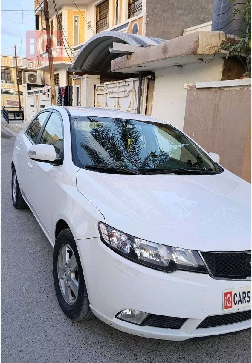 سيراتو ٢٠١٠ خليجي معروضه ب١٠٢ وبيه مجال قطعه وحده جاملغ امامي والباقي مكفول من الصبغ محرك ١٦٠٠ كير ٤ نمر رقم سليمانيه باسمي سنويه لل٣٠ هزه للشهر السادس وكاله تحويل بأي وقت سونار موجود مكانها بغداد
***********
***********
