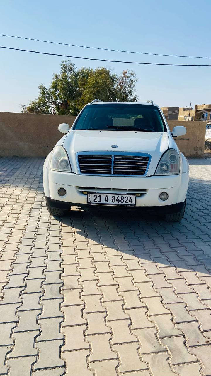 سانك يونك ركستون موديل ٢٠١١
سياره مكفوله من ضربه والبارد والصبغ كشنات جلد ٧راكب تبريد قطعتين فتحه سقف تحكم ستيرن شاشه تاب جديده  تخم تايرات جديده كير مكينه مارسدس خراطيم ٣٢٠ بلاد  طابوكه جديده قبل اسبوع شاده تبريد ثلج مري شفط حساسات خلفيه رقم سليمانيه رقم دولي سنويه تنتهي ب٢٧

مكان السياره واسط  قضاء الحي ***********
سعر ١١٥ وبيه مجال
