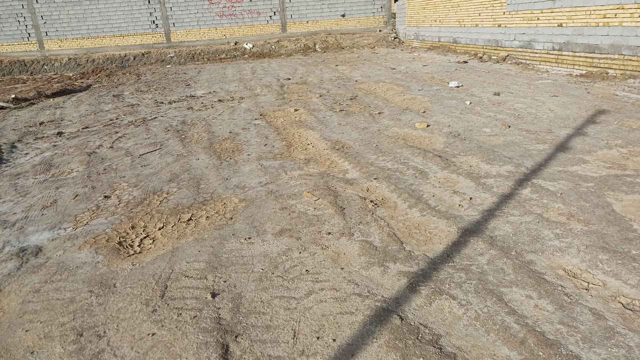 السلام عليكم قطعه للبيع  ٥٠٤ متر
مكان حي لجوادين النزله الأولى  تصال على هذا الرقم ***********
