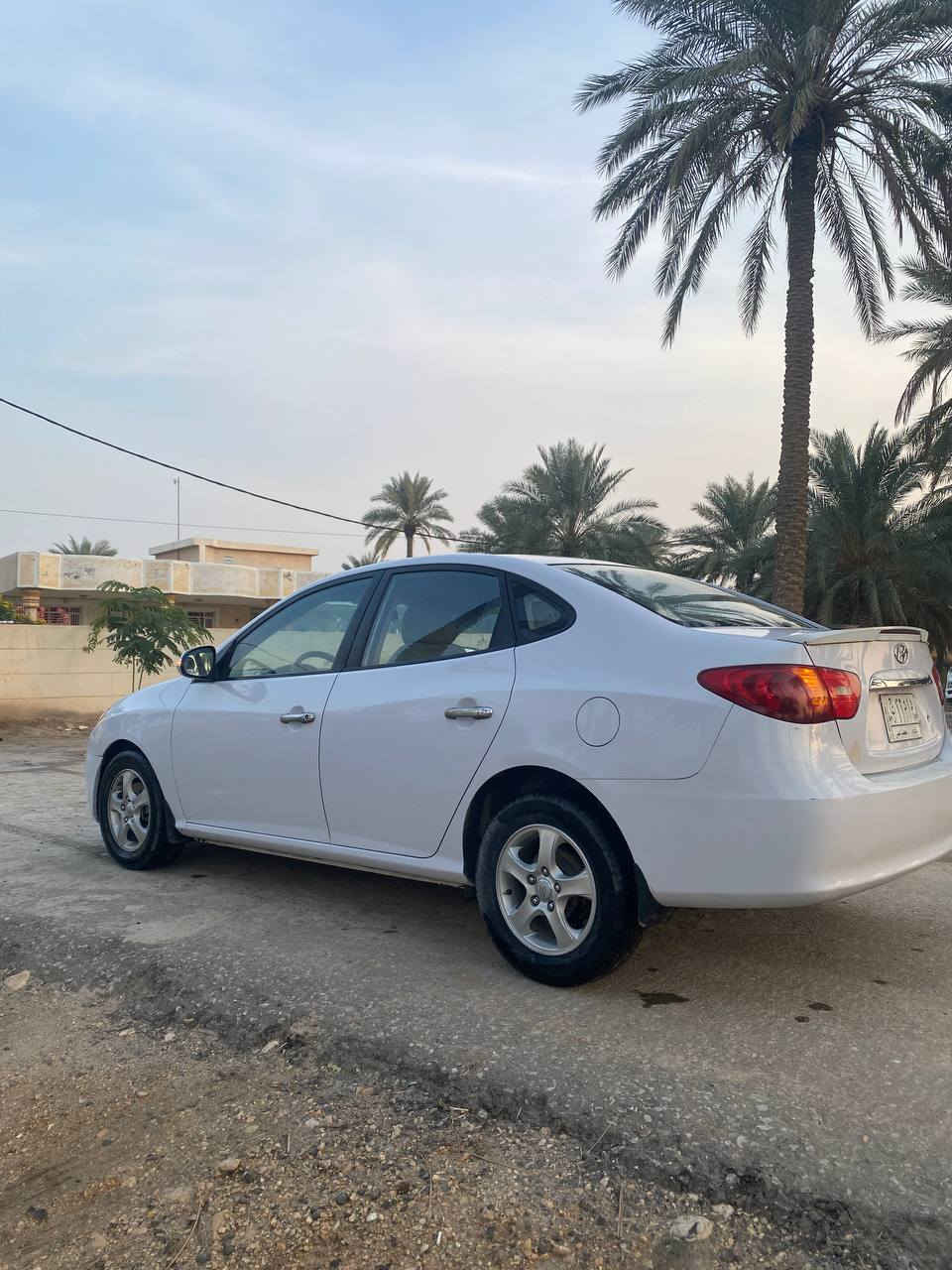 النترا 2011 للبيع
محرك 2000
مكفول كير ومحرك 
حادثها دعاميه وبونيد 
حداديه وكلشي خير من الله
تبديل تخم تاير جديد
السعر 118 وبيها مجال بسيط
الرقم لتواصل:***********
