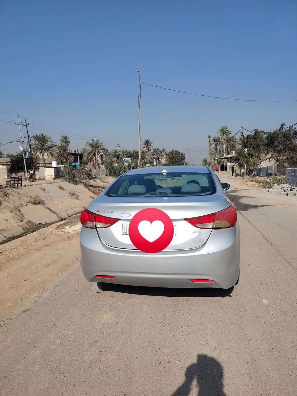 اسلام وعليكم النتره موديل 14 سنويه لل 30 رقم اربيل انكليزي امتومه سياره جديده او حلوه او احله من الصوره مال جناي سياره ما تصرف عليه ولا ربع خير من الله مكان نجف الشراي يتصل ***********
