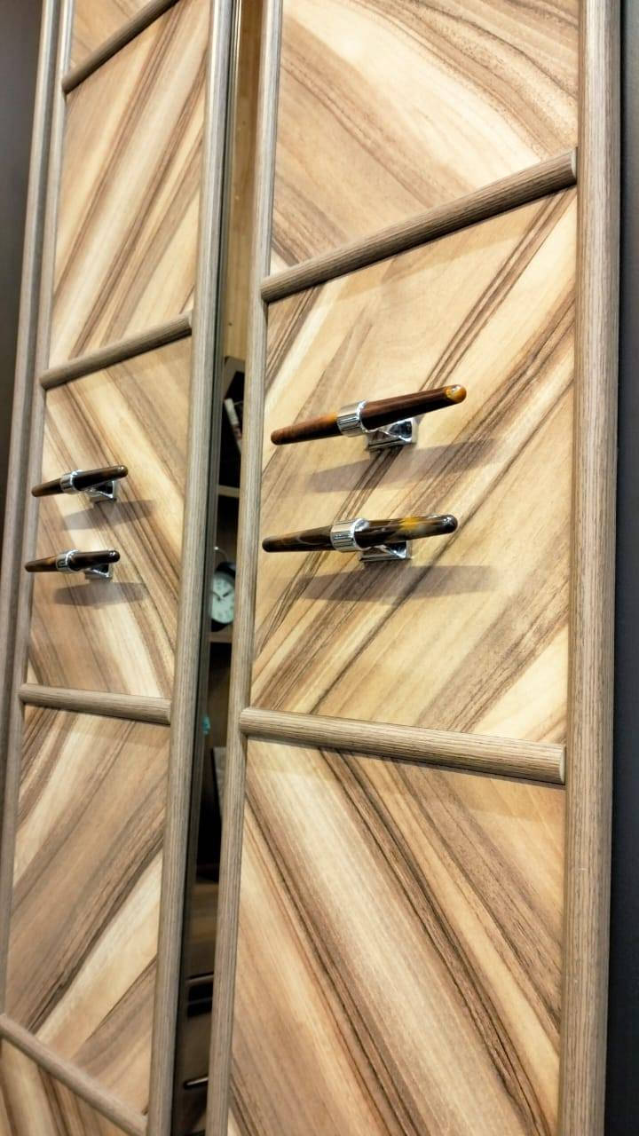 غرفة 10 قطع مال شركه ايدول نضيفة 100/100 /*********** مكان بغداد
