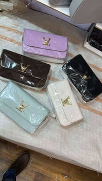 حقائب نسائية كوالتي عالي موديلات تجنن والأسعار مناسبه السعر القطعة 5ال...