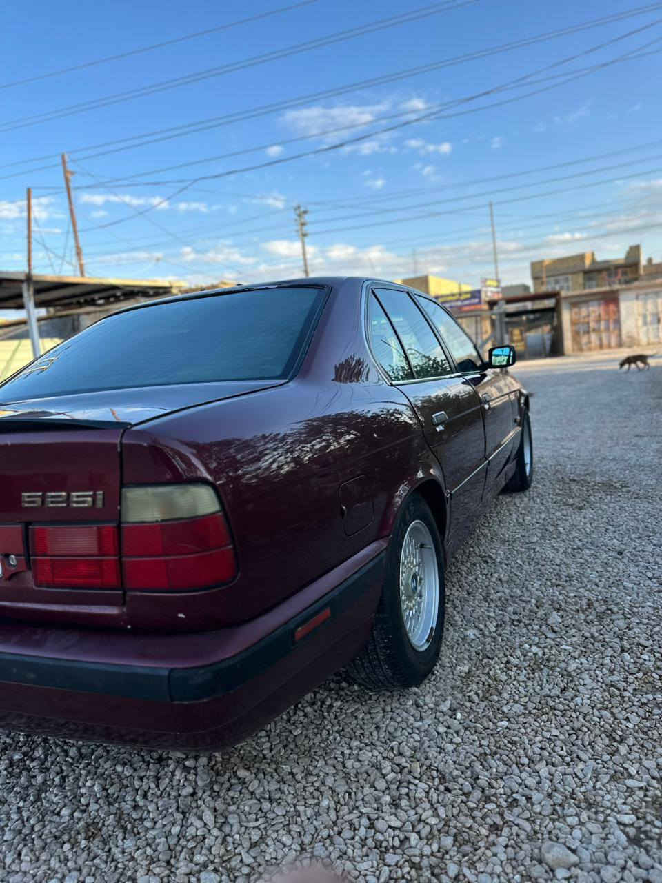 للبيع او مراوس بي ام 525 
مصبوغه جماليه 
محرك كير تبريد كهربائيات 
كفاله وكله مبدل وجديد رقم اربيل تريد تحويل تريد وكاله 
موديل 92 جاهزه من جميع النواحي 
السعر 62 ورقه 
***********
