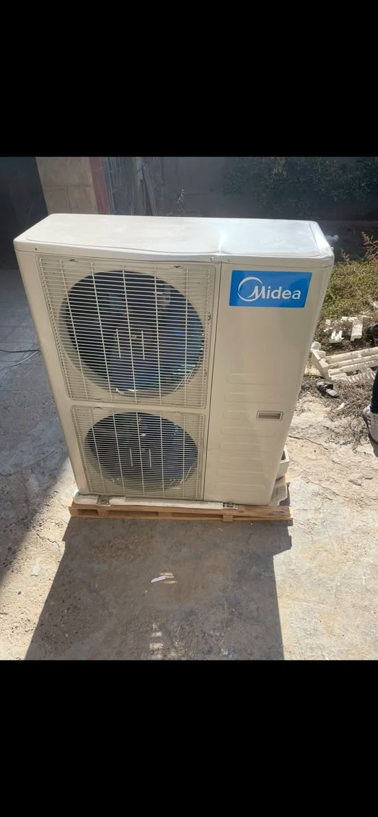 سبالت ميديا سقف ثانوي. اسعار تنافسيه  وبعروض يمنا و بس 
4 طن  دبل فان ( مروحتين خارجية ) ثري فيز  مو سنكل حار بارد 
4 طن. تيربو. T3. ماطور صحراوي 50 هيرتز  غاز 22 
جدد لوك. ضرر كراتين. ضرر طخات فقط 
ضمان لمدة سنه فقط للحجز والاستفسار 
الاتصال بالارقام 
وتساب : ***********
وتساب : ***********
