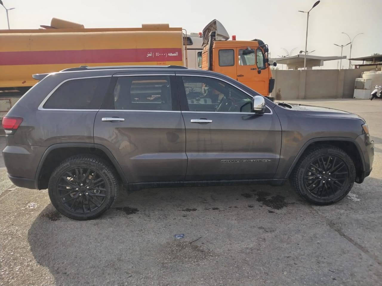 السلام عليكم جيب لمتتد موديل 21 فول مواصفات ومعروفه مواصفات المتدد مايحتاج اعددهن رقم بغداد مكان السياره بابل قضاء القاسم السعر 180 ومجالها كلش قليل للأستفسار ***********/////***********
ملاحضه // المكينه تنقص وبيها دخان
