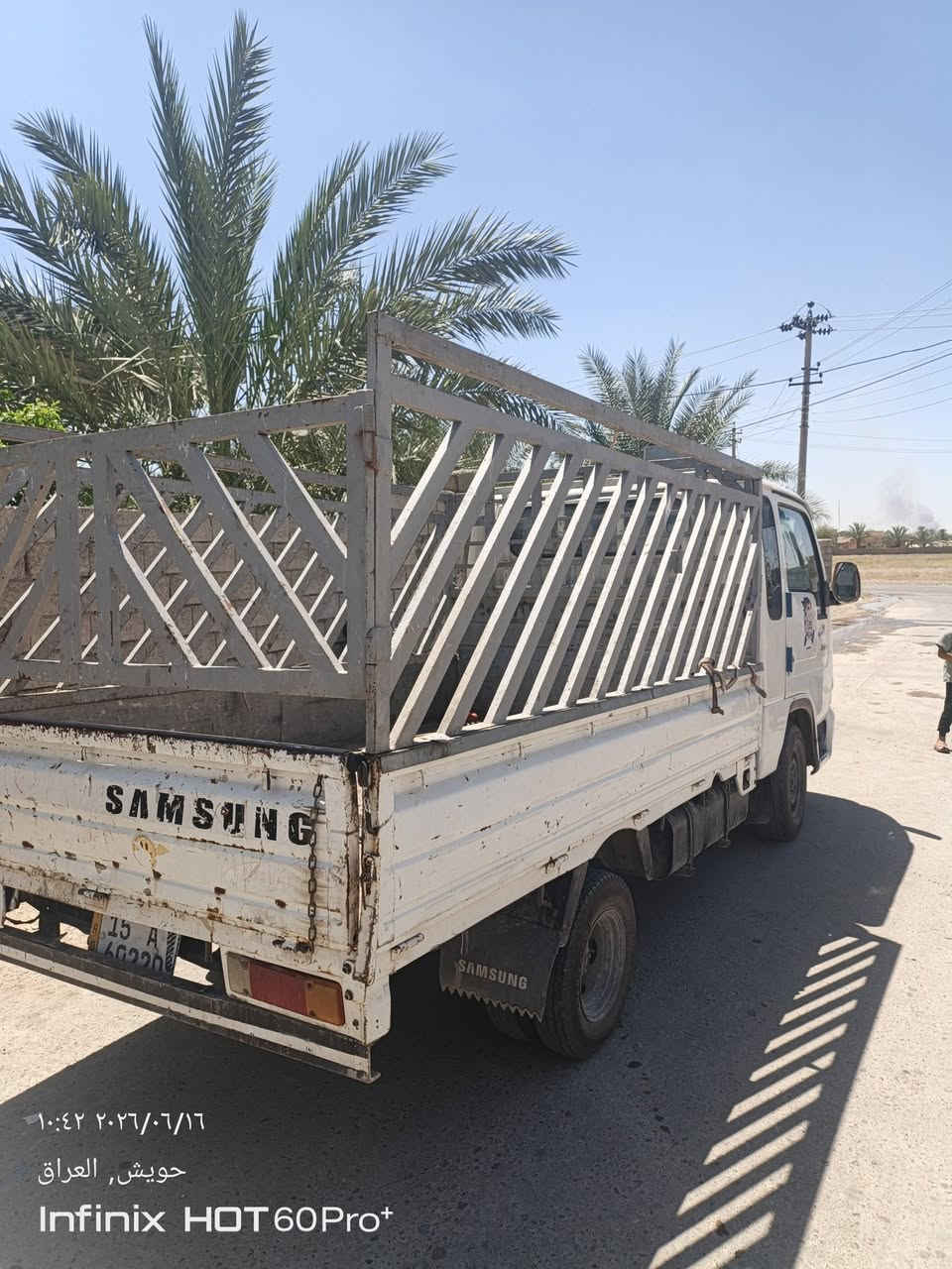 للبيع سامسونك موديل2000 نضيفه
كير محرك كيا مكفولات شاصي جديد 

السياره جاهزه من كلشي

السياره بلاديه رقم الانبار سنويه لل30 

شرط التحويل

السعر 53$وبيه مجال لشراي

مكان سامراء خط السريع 

***********.       ***********

