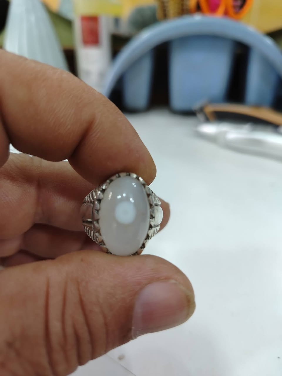 عطف قديمه صياغة يدويه ثقيلة سليماني هندي صياغة يدويه قياساتهن 25/24 للبيع عنوان بغداد


**إذا كنت صاحب هذا الإعلان وتريد حذفه لأي سبب، رجاءا أرسل رسالة إلى الدعم الفني**