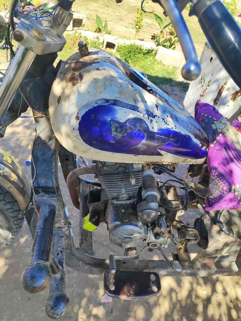 سلام عليكم  ستوته للبيع رقم وسنويه رقم اسود سنويه صاقطه محرك خير من الله ما بيه اي نضيح مال دهن  نكره سلف السعر 450وبيه مجال  الي شراي يدخل خاص ويدلل


**إذا كنت صاحب هذا الإعلان وتريد حذفه لأي سبب، رجاءا أرسل رسالة إلى الدعم الفني**