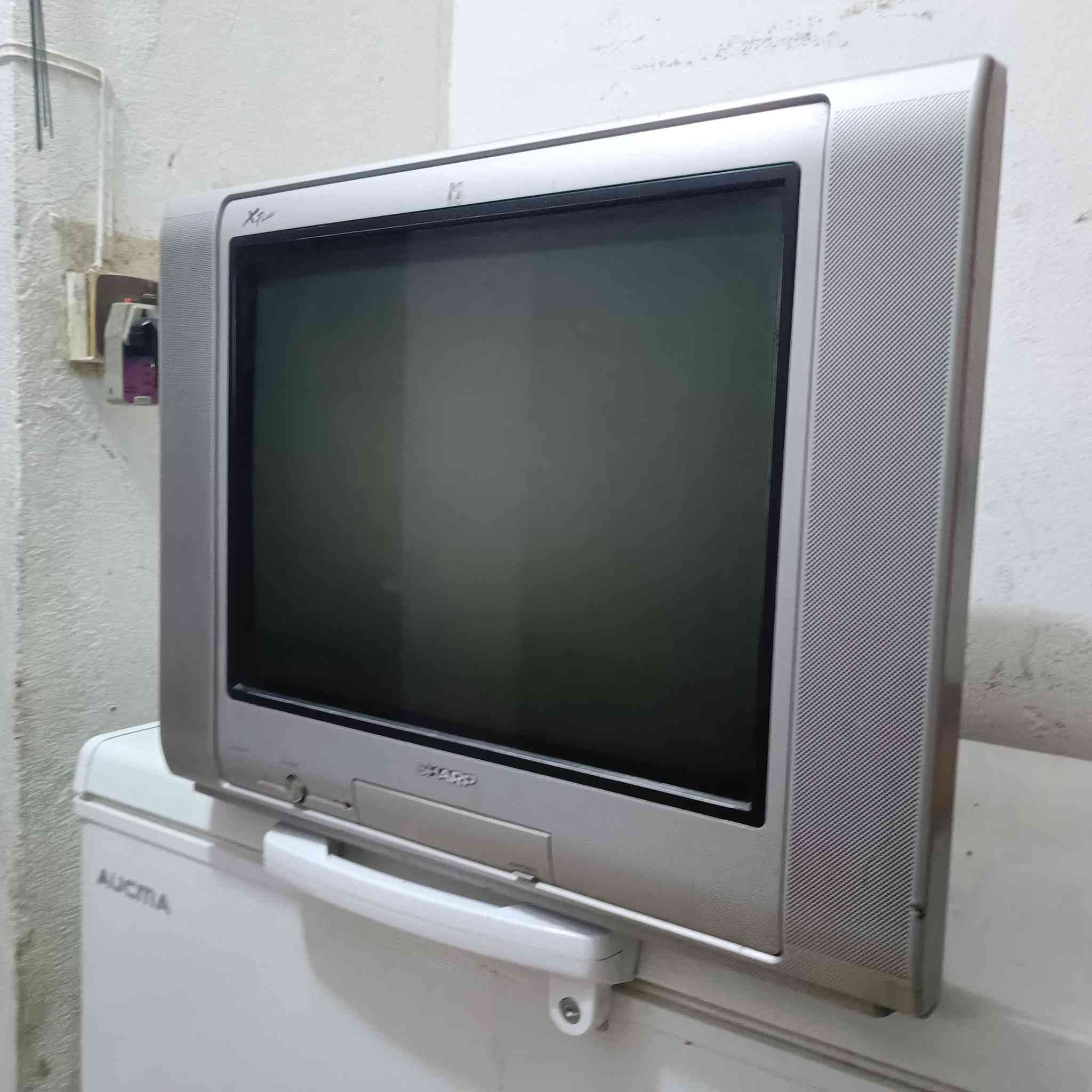 سلام عليكم.  تلفزيون شارب.  حجم 21.  منافذ. كمبونتي.  سعر 40 الف


**إذا كنت صاحب هذا الإعلان وتريد حذفه لأي سبب، رجاءا أرسل رسالة إلى الدعم الفني**