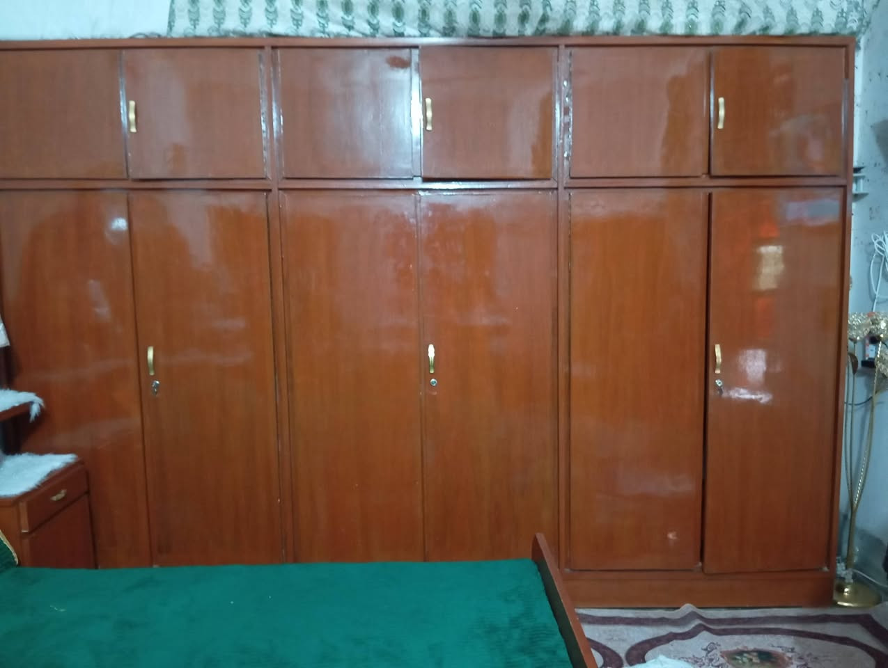 غرفه للبيع في الصفلاويه سعر 500 وبيها مجال ***********
