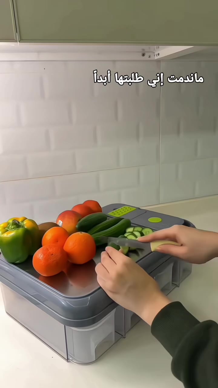 #تختة #ستيل #محضرة_طعام مع 4 حافظات 
السعر←25 ألف
التوصيل بغداد 5 المحافظات 6 آلاف 
#سلطة #لوح تقطيع


**إذا كنت صاحب هذا الإعلان وتريد حذفه لأي سبب، رجاءا أرسل رسالة إلى الدعم الفني**