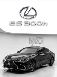 لكزس ES هايبرد • ٢٠٢٥ • ٤٨ الف ميل