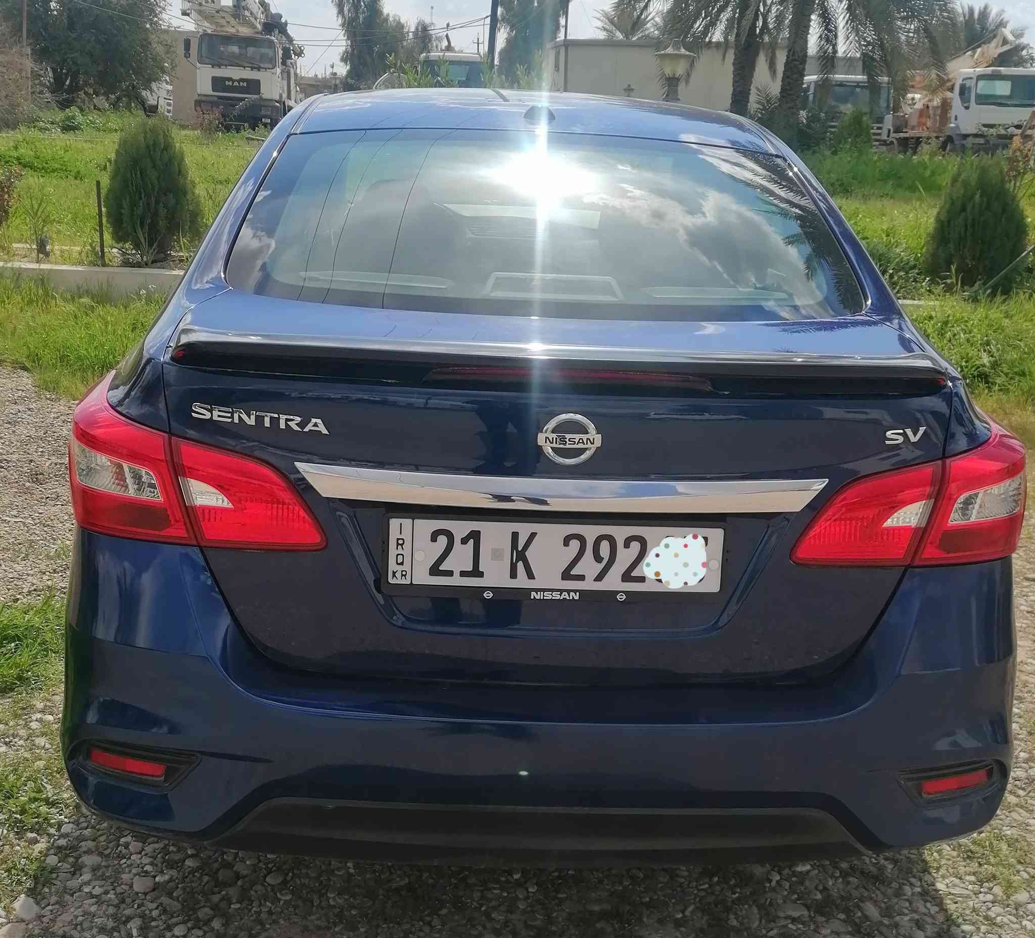 حادث بسيط كما في الصور المرفق ٧١٠٠٠كم كامل وجاهز شرط الفحص *********** وباسمي شرط التحويل مع كوبون بنزين كركوك, العراق
