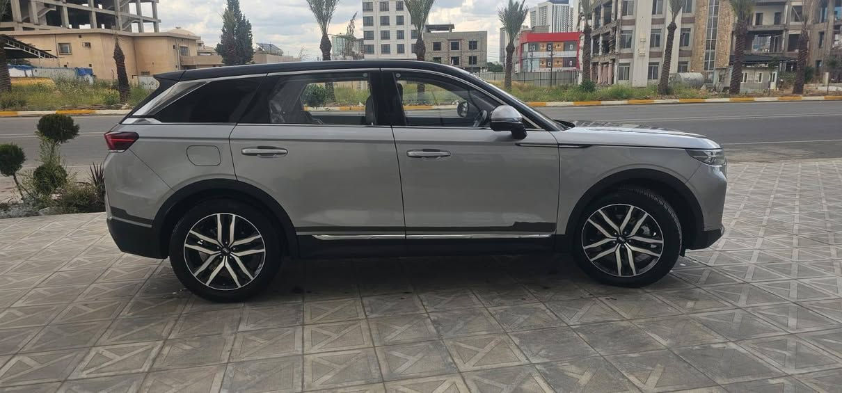 ✨سيارة بيستون T99 موديل 2022✨ (Beston T99 2022 for sale) للبيع في أربيل Erbil ماشيه 91400 كم 
استخدام عائلة من وكالة زيرو

✨كلين بدون صبغ ✨

مكينه 2.0L توربو رقم أربيل تحويل مباشر للمشتري 
المواصفات 🔰
كاميرا خلفية+ رادارات + 
تحديد المسار + تحذيرات نسيان + تصادم أمامي
مثبت سرعه + هاند بريك كهربائي + تبريد أمامي وخلفي
صندوق واسع+ كشنات جلد + تدفئه + تحكم كهربائي 
بصمه تشغيل + عازل حراري + سقف بانوراما
السياره فول مواصفات
مشامه ريحه البنزين العادي، 
تيارات جديدة ما صارلها اسبوعين
الصيانة الدورية بشكل مستمر

المهتميين التواصل على الخاص أربيل, العراق


**إذا كنت صاحب هذا الإعلان وتريد حذفه لأي سبب، رجاءا أرسل رسالة إلى الدعم الفني**