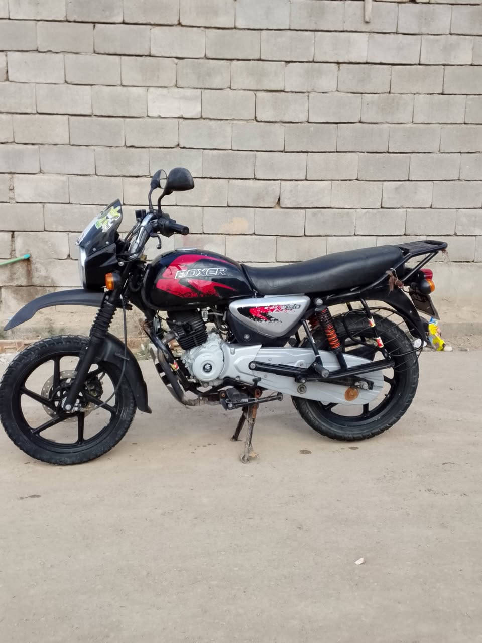 دراجه ابوكسر جديده مديل 23البيع لعنوان البصراء دير منطقه النشواء مجود وتساب *********** ملاحضه رقم وسنويه بسمي سنويه لحد 28تنتي ليريد خاص مفتوح سعر علخاص حياكم الله
