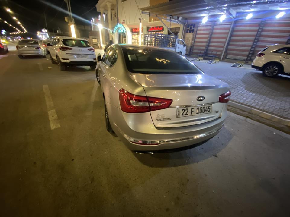 سلام عليكم
كادنزا خليجي فول للاخير كفالة عامة من الصبغ والضربة بيها بارد بسيط ماشية ١٣٠ الف السعر ١٤٢ وبيها مجال 
*********** محرك كير مملعوب بيهن ابد
