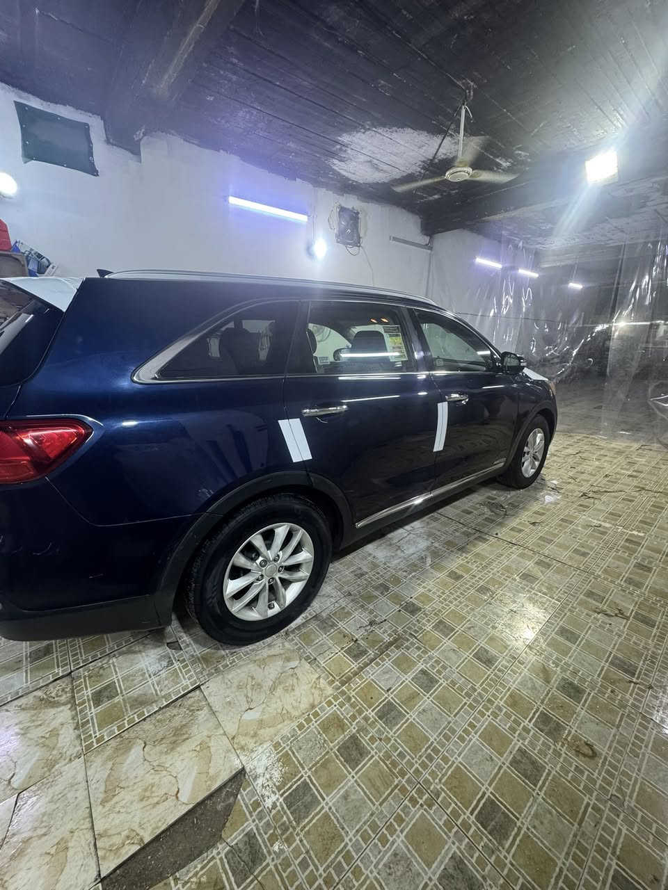 سلام عليكم سورنتو للبيع وارد امريكي حادثها قطعتين مصلحات نفسهن بدون تبديل شرد مكفوله من الدواخل والتبديل ٦ سلندر ٧ راكب مكينه مكفوله ما مفتوحه كير حداديه مكفوله سياره حلوه ومناسبه 143 وبيها مجال للشراي متوازي علبيع 
مكلف بل نشر اتصال فقط 
***********
