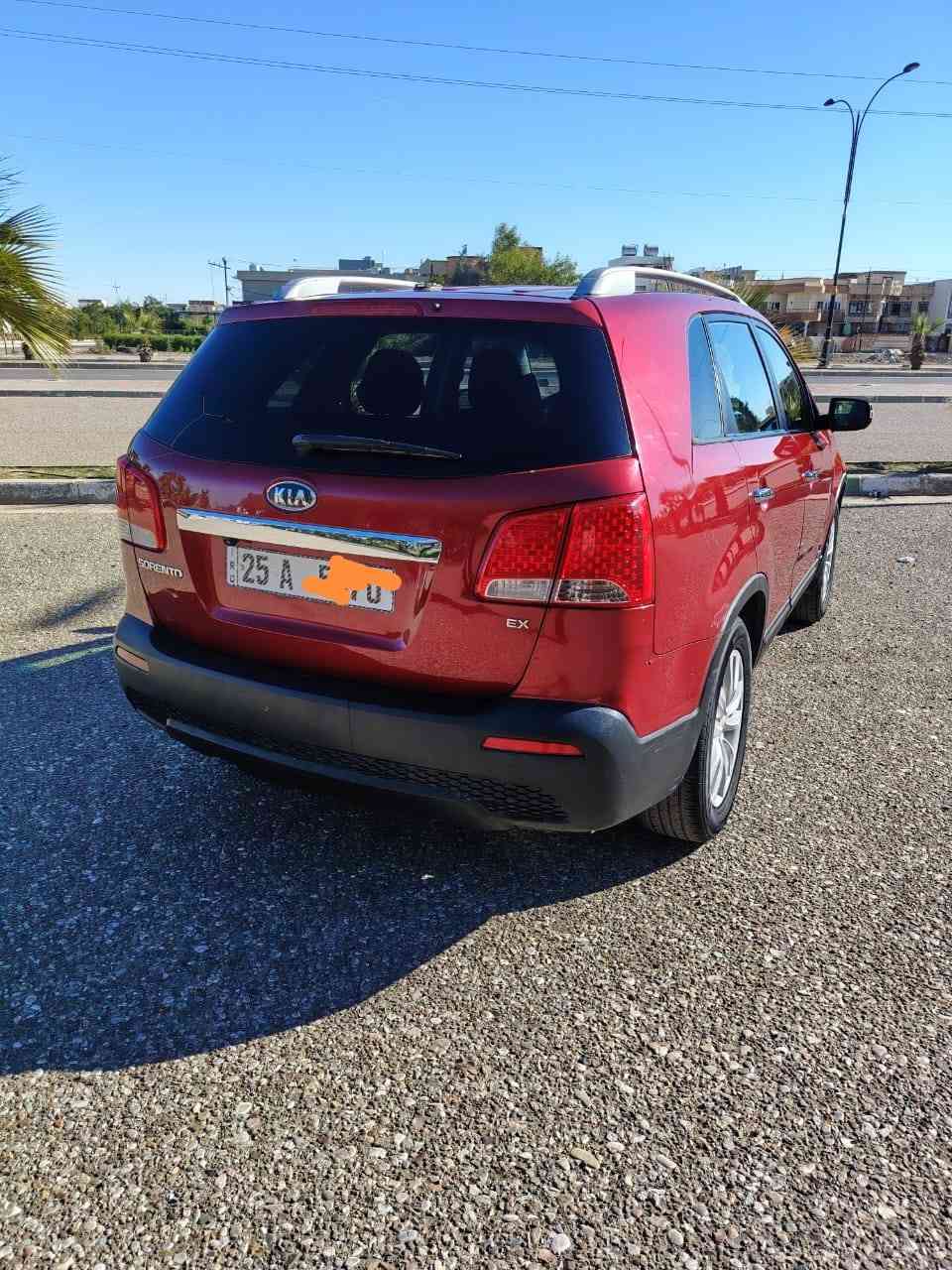 السلام عليكم للبيع كيا سورنتو موديل 11 فول بصمه كامره حساس  رقم دولي مشروع وطني سنويه 2030 تخلص بي جاملغ وبنيد صبغ مكينه وكير بلشرط شرط التحويل والغرامات السعر 135ترهم مراوس حسب القناعه رقم هاتف ***********
