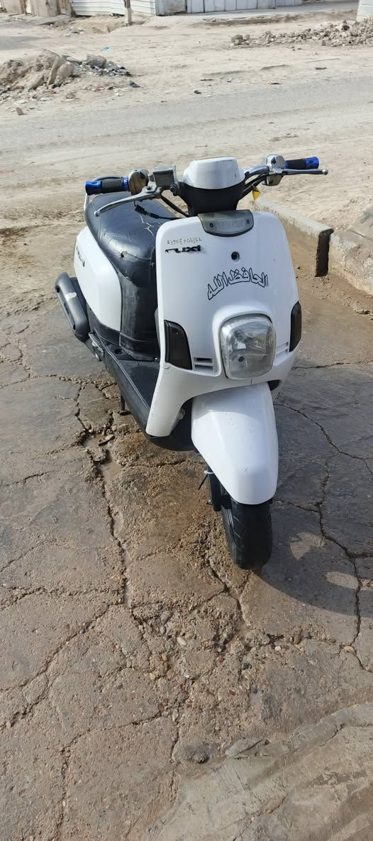 سلام عليكم بوليسي للبيع السعر ٤٥٠دراجه نضيفه عوزهه تلحيضات بصيطه
‏‪***********‬‏
