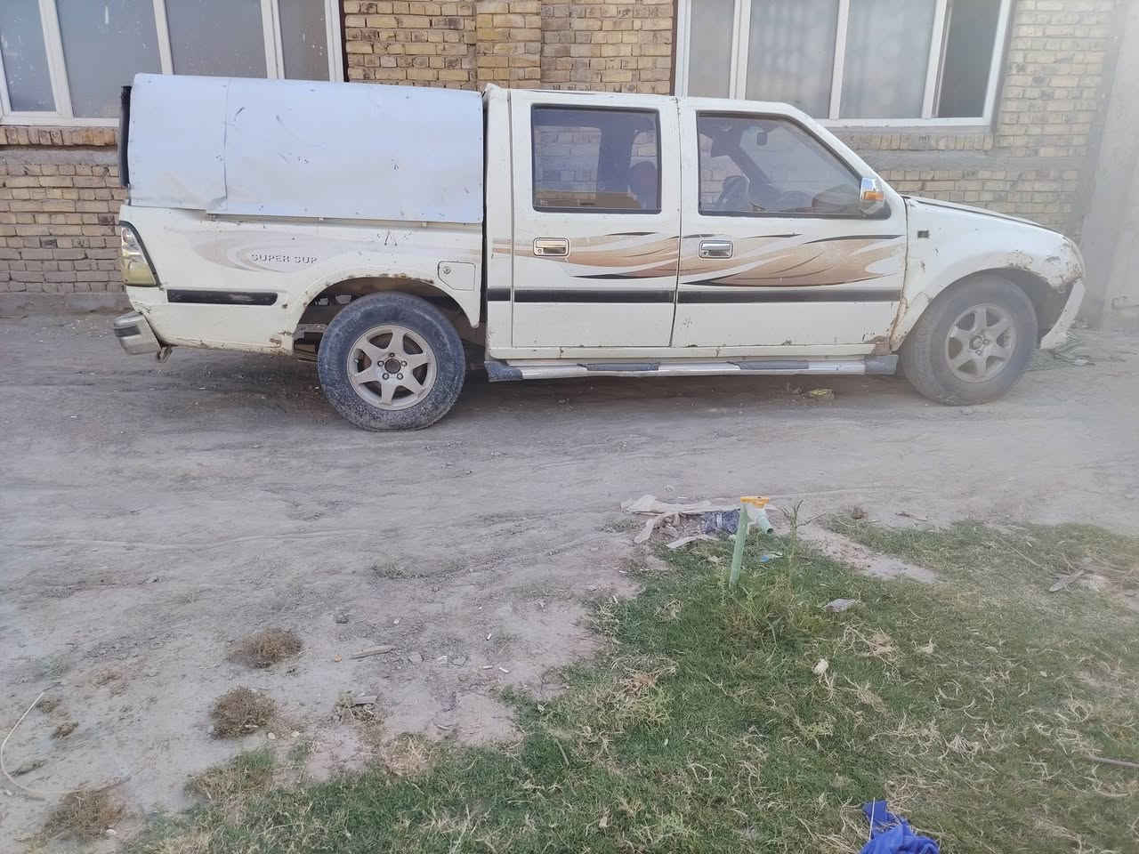 للبيع بيكم فتون ٢٠١٣ محور بدون راعي مااندل راعيه ابيع هلموجود السعر ١٨ وبيه مجال قليل للأستفسار الاتصال ***********
