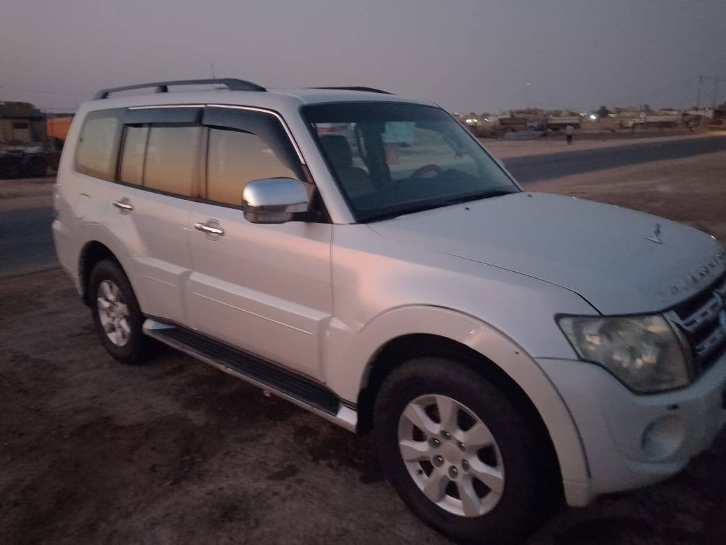 السلام عليكم
باجير للبيع سياره جاهزه وجديده الموديل 14 حبتور تبريد شغال تخم تاير بيه جاملغ الامامي بي شبر بارد السعر 170وبيه مجال العنوان الديوانية قضاء الشنافيه رقم الهاتف ***********
