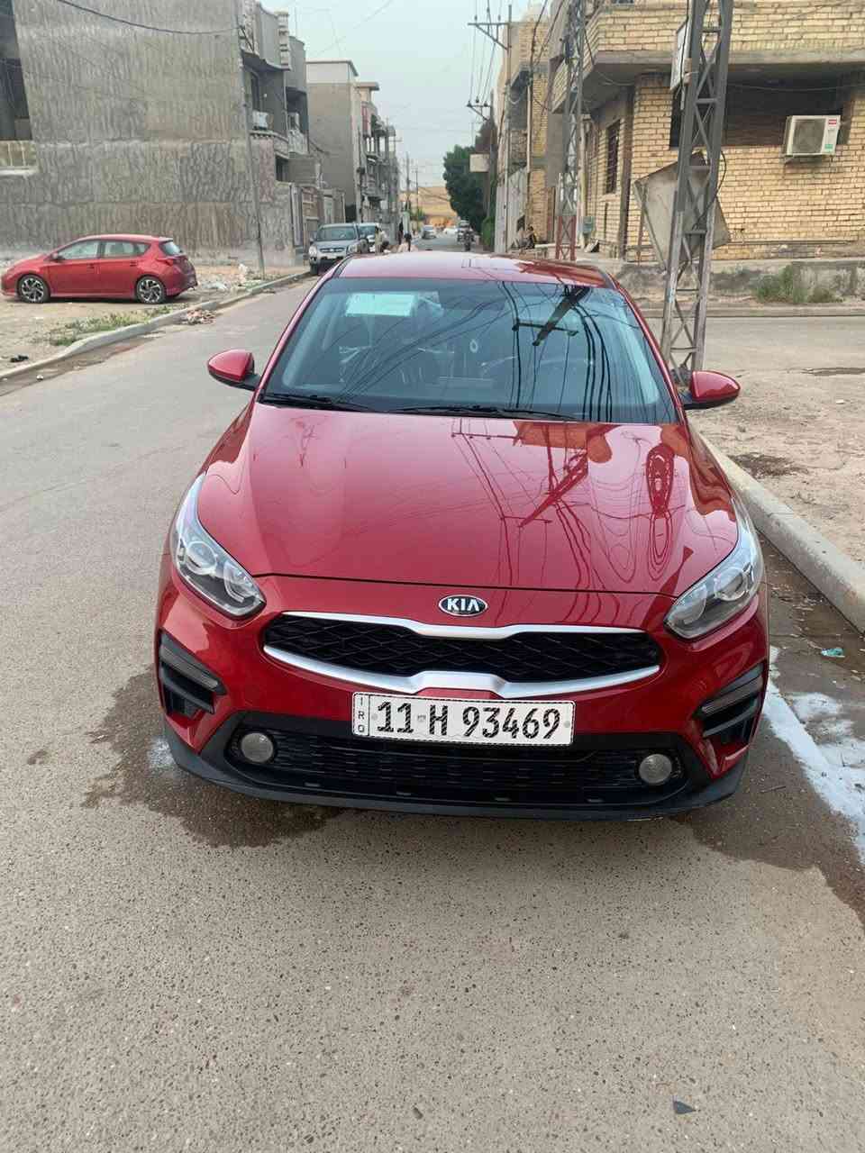 سلام عليكم سيراتو بغداد موديل 21مكينه1600ماشيه 77 بدون صبغ بيهه بارد بل جاملغ الخلفي قليل وبيهه ملاحظات جدن بسيطه سياره جاهز وجديده دوشمه تخم تاير كامله على اخر حبايه سعر 142وببهه مجال  ***********
