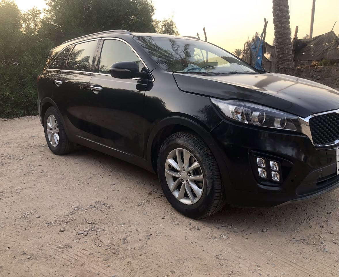 سورنتو 2017وارد امريكي سته سلندر  رقم اربيل بأسمي   بيها 3قطع بدون دواخل مكاني واسط العزيزيه ***********. 
معروضه. ب 180$
