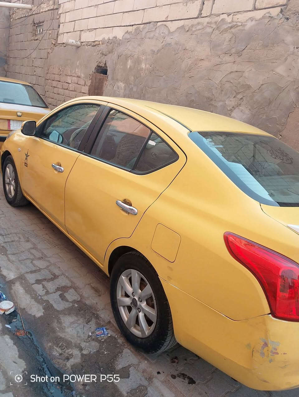 نيسان سني مديل 2013 السياره جاهزة من جميع النواحي كير محرك حدادي رقم الهاتف *********** البصرة, العراق
