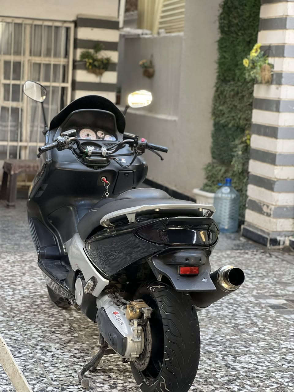 السلام عليكم تيماكس كابريتر 2007 مكفوله كفاله عامه ماشيه 31 سويجات ثنين  مكينه برغي ممفتوح بيه سعر 16 عنوان بغداد حي البنوك ***********
